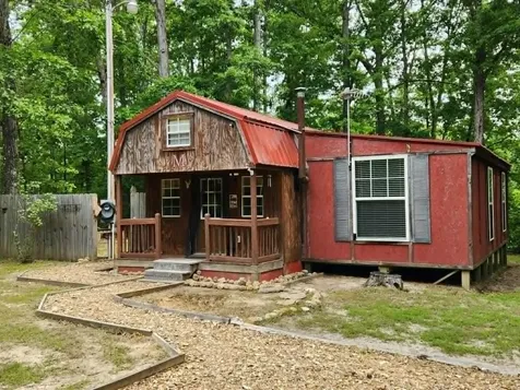 2132 Hidden Valley Drive Nunnelly TN 37137