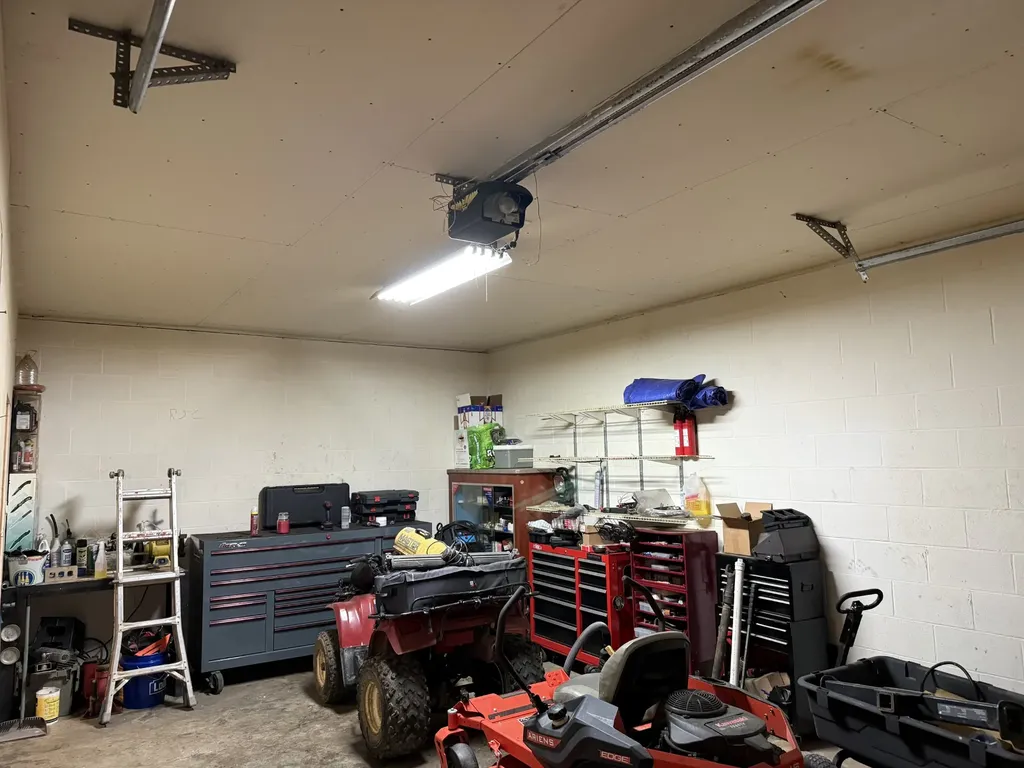 581 Shady Grove Road Bloomington Springs TN 38545