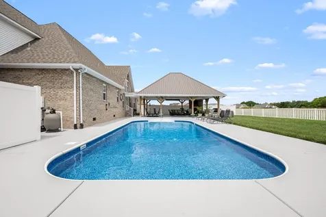 144 Richland Court Manchester TN 37355