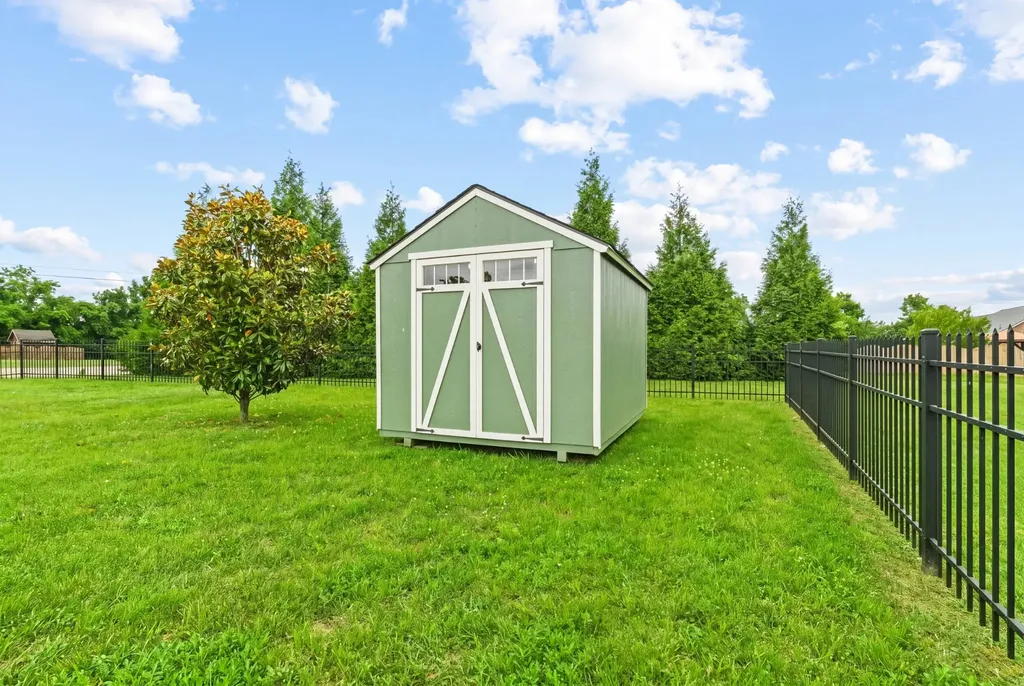 1118 Clay Court Murfreesboro TN 37128
