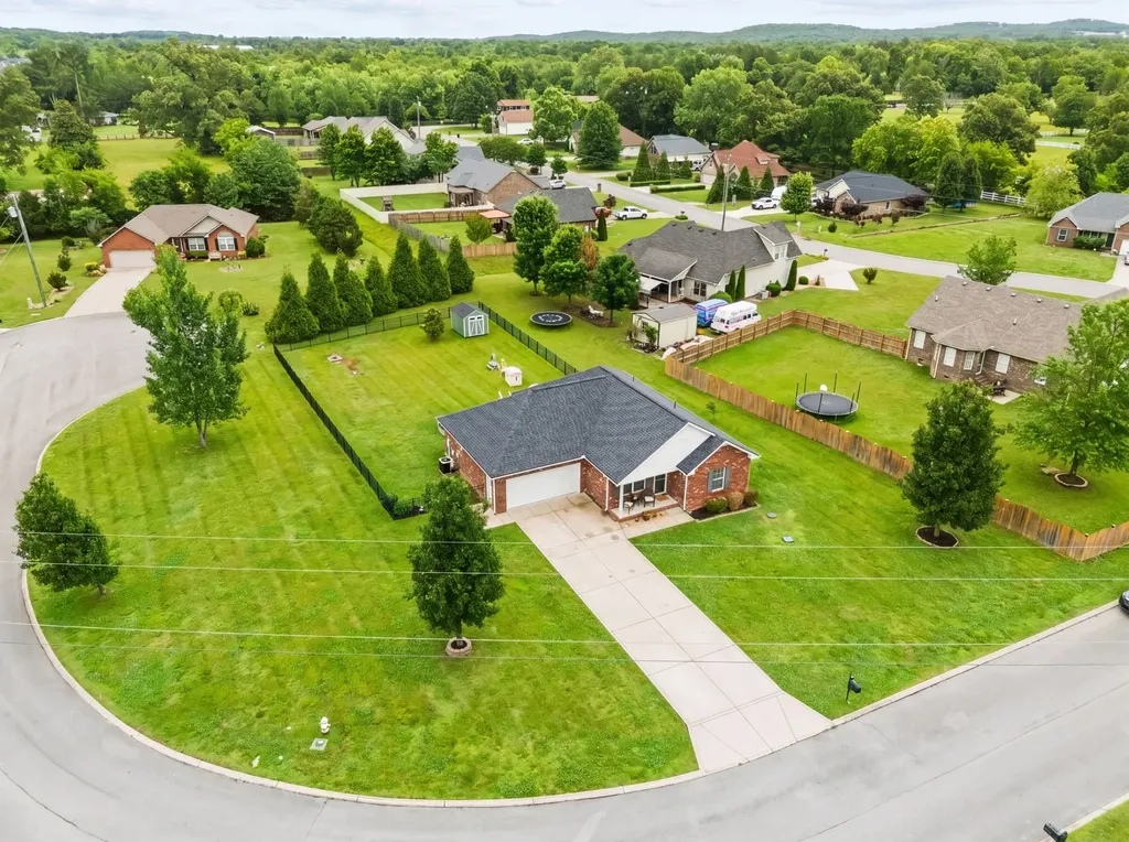 1118 Clay Court Murfreesboro TN 37128