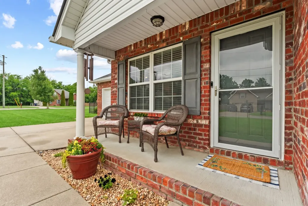 1118 Clay Court Murfreesboro TN 37128