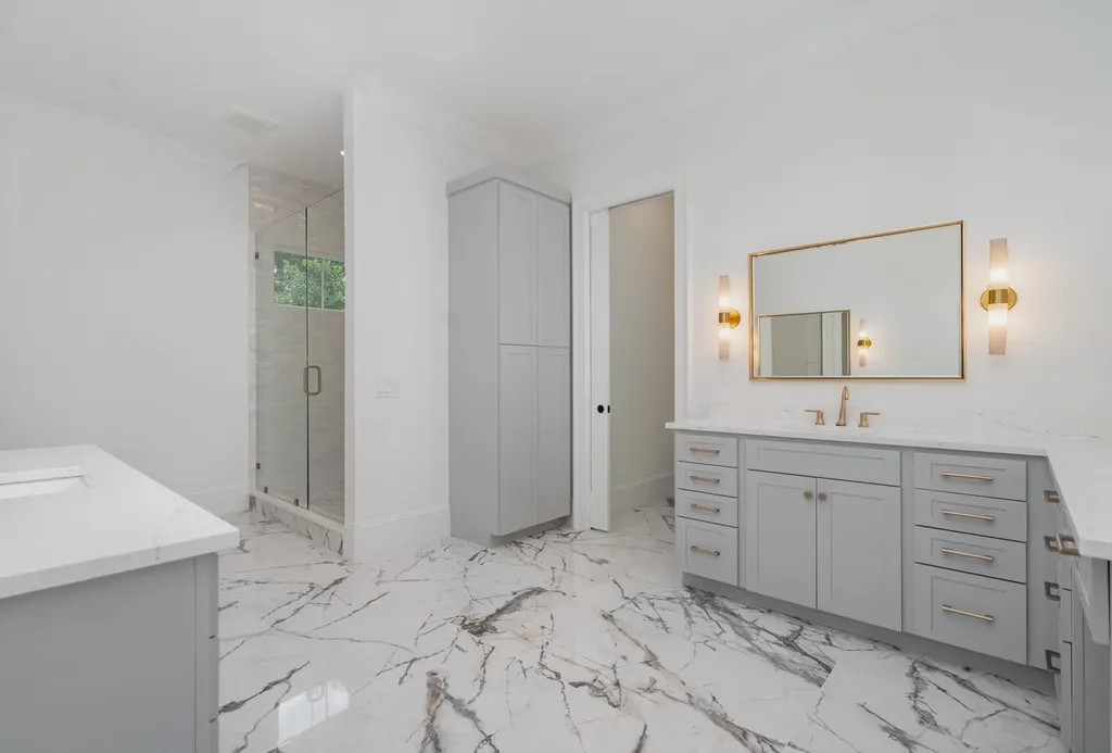 909B Gale Lane Nashville TN 37204