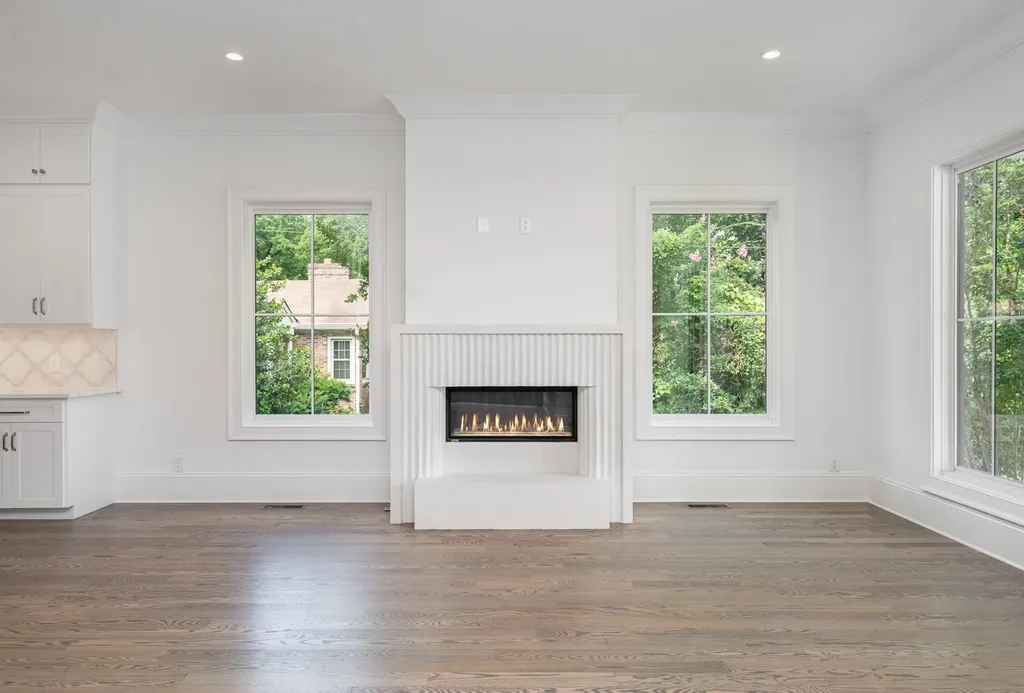 909B Gale Lane Nashville TN 37204