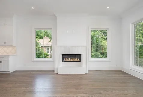909B Gale Lane Nashville TN 37204