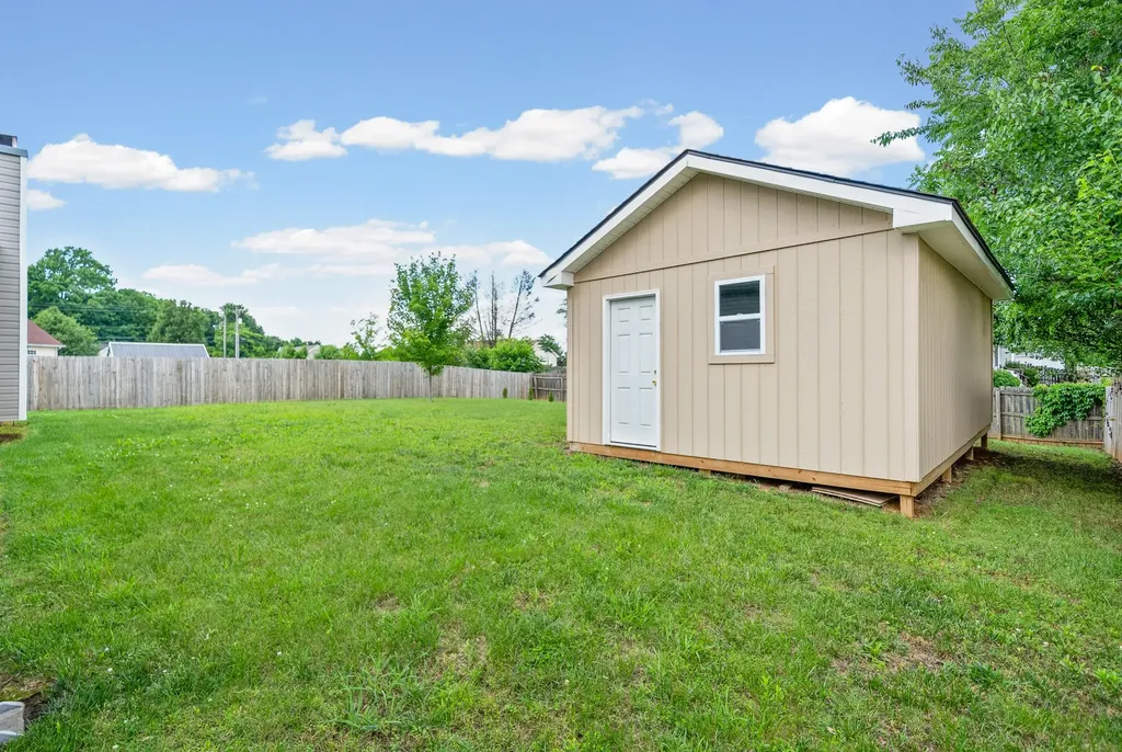 3795 Madeline Court Clarksville TN 37042