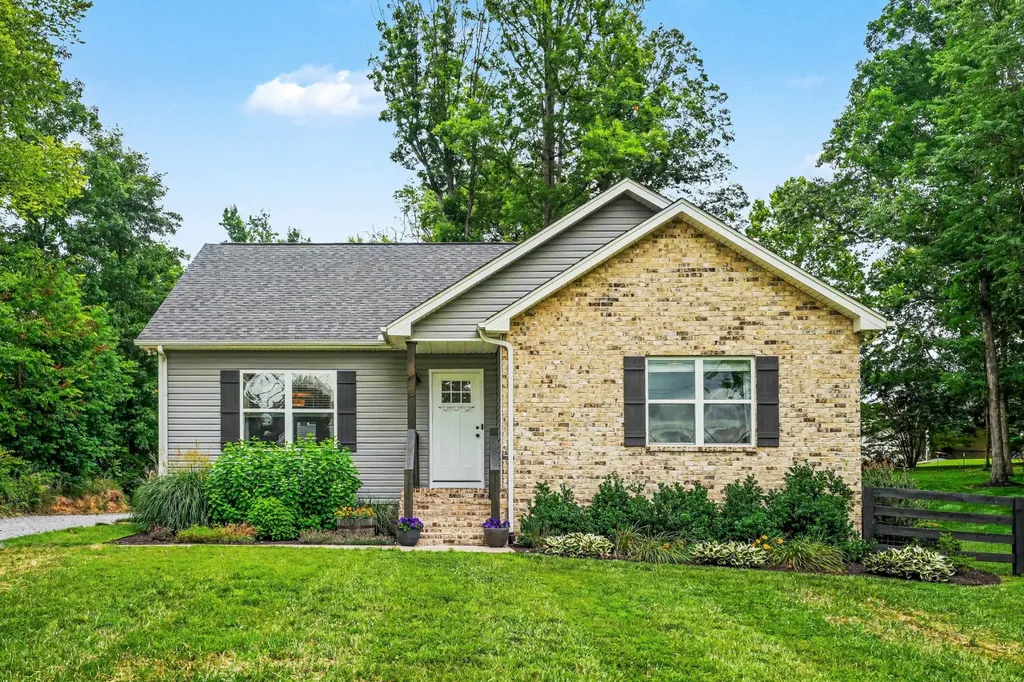 4149 Highway 49, W Springfield TN 37172