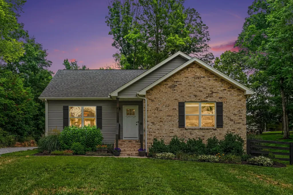 4149 Highway 49, W Springfield TN 37172