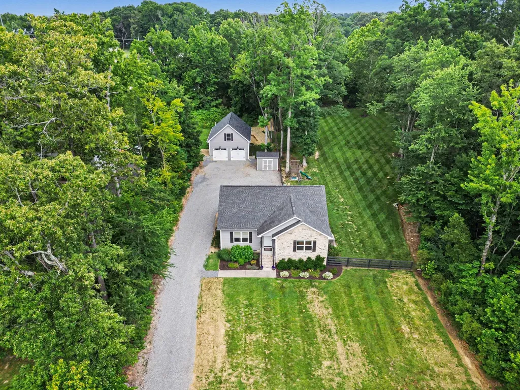 4149 Highway 49, W Springfield TN 37172