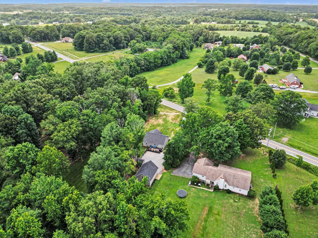 4149 Highway 49, W Springfield TN 37172