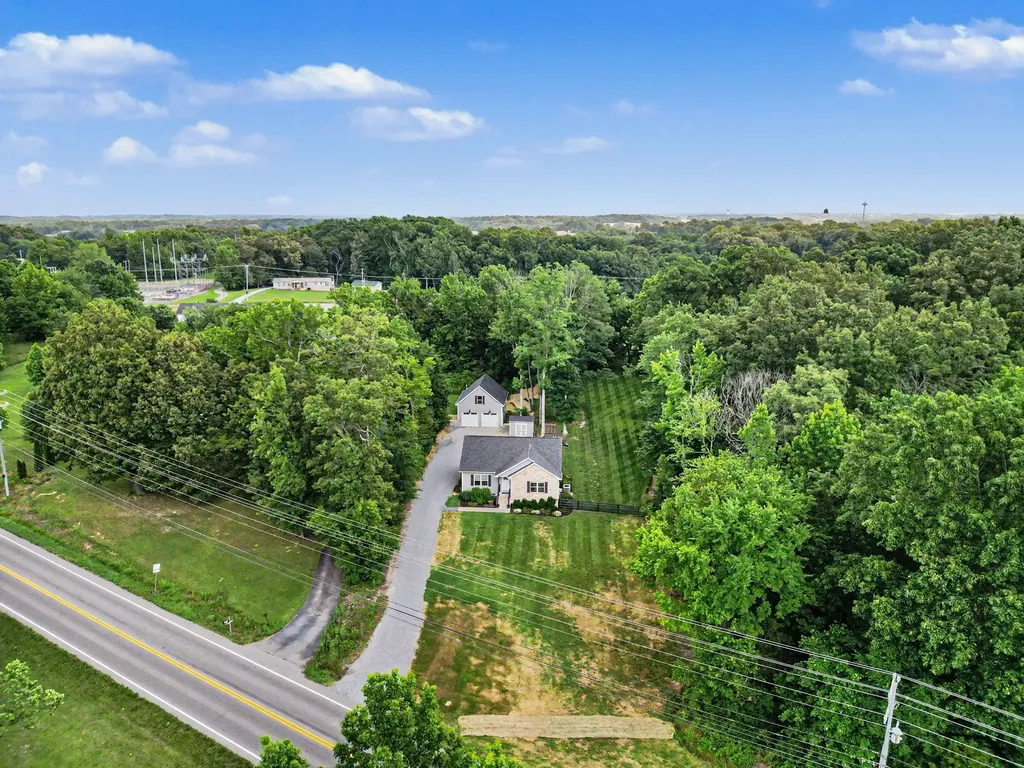 4149 Highway 49, W Springfield TN 37172