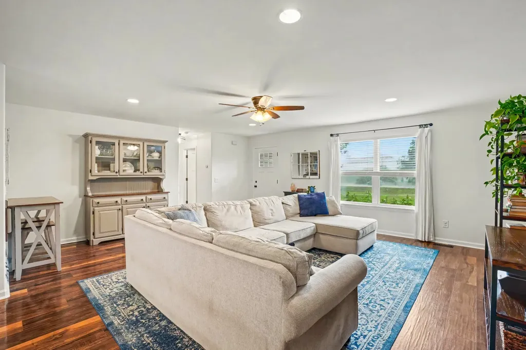 4149 Highway 49, W Springfield TN 37172