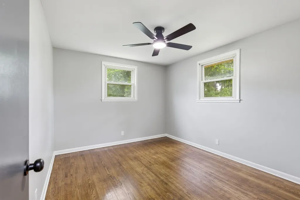 13 Charlemagne Boulevard Clarksville TN 37042