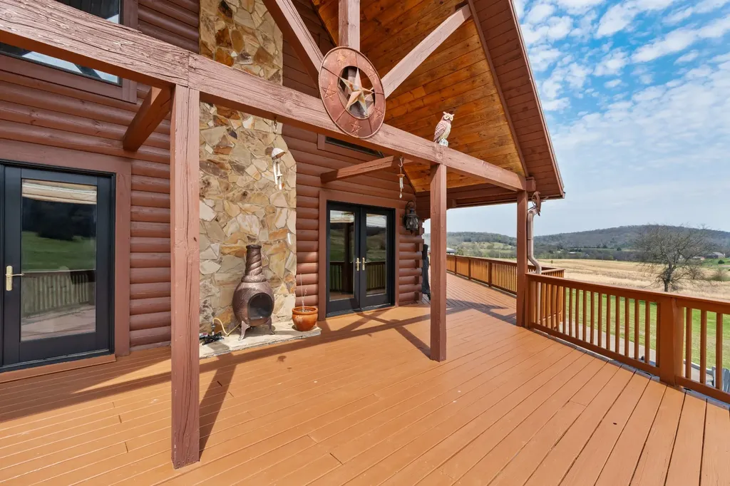 2063 Kennedy Creek Road Auburntown TN 37016
