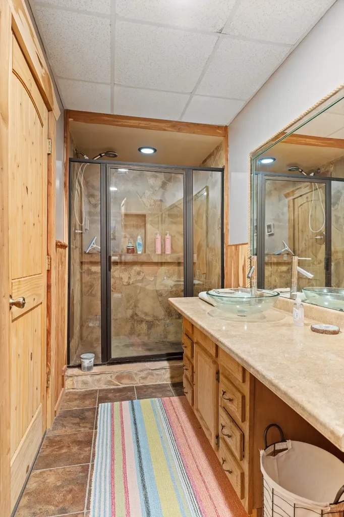 2063 Kennedy Creek Road Auburntown TN 37016