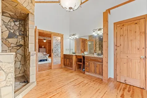 2063 Kennedy Creek Road Auburntown TN 37016