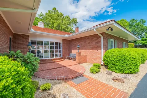 200 Westbrook Lane Mcminnville TN 37110