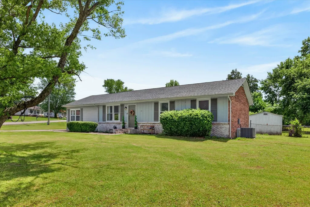 576 Cynthia Drive Clarksville TN 37042