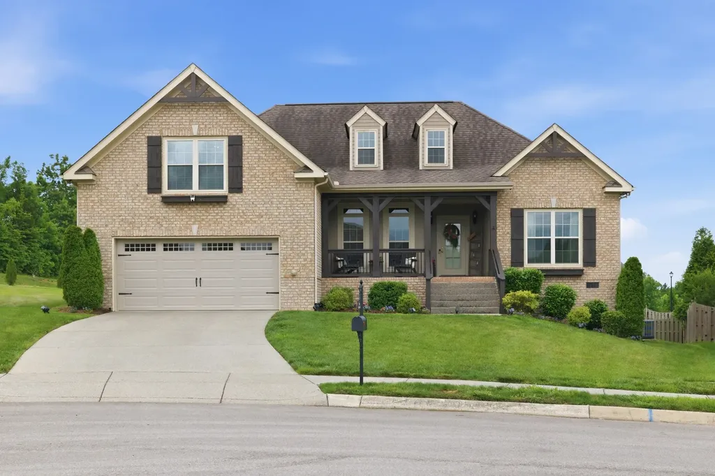2004 Virgle Circle Spring Hill TN 37174