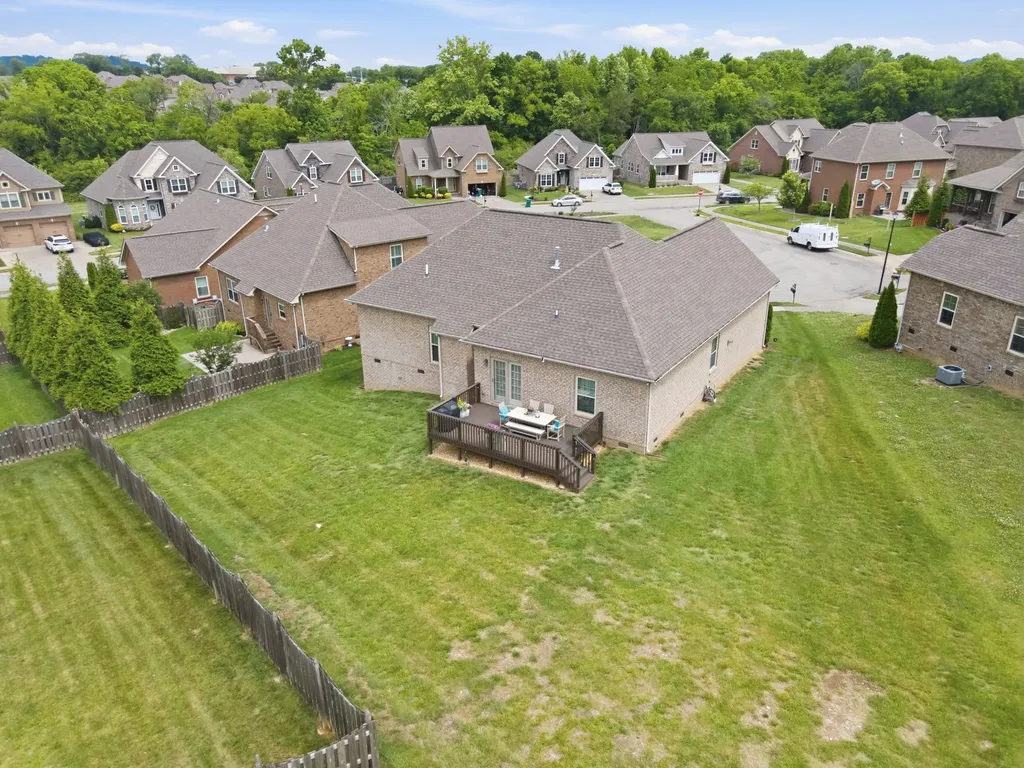 2004 Virgle Circle Spring Hill TN 37174