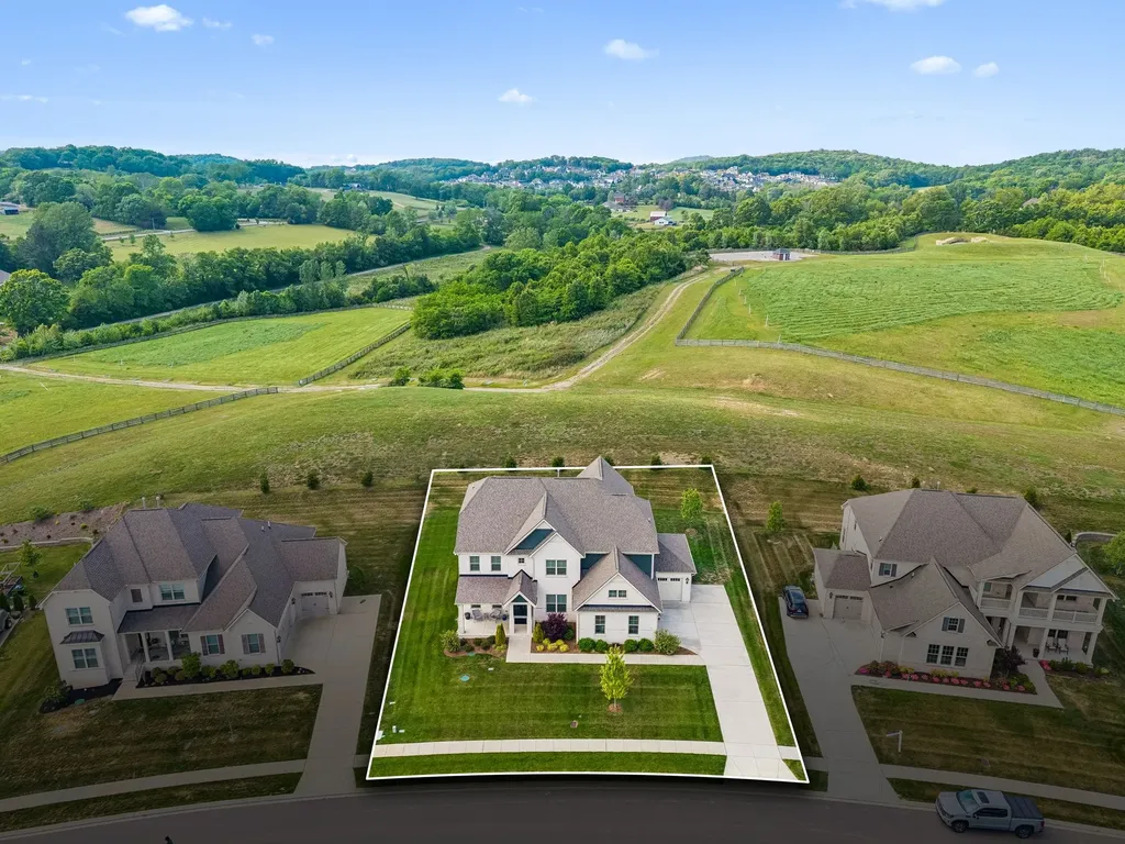3201 Chase Point Drive Franklin TN 37067