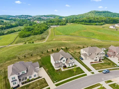 3201 Chase Point Drive Franklin TN 37067