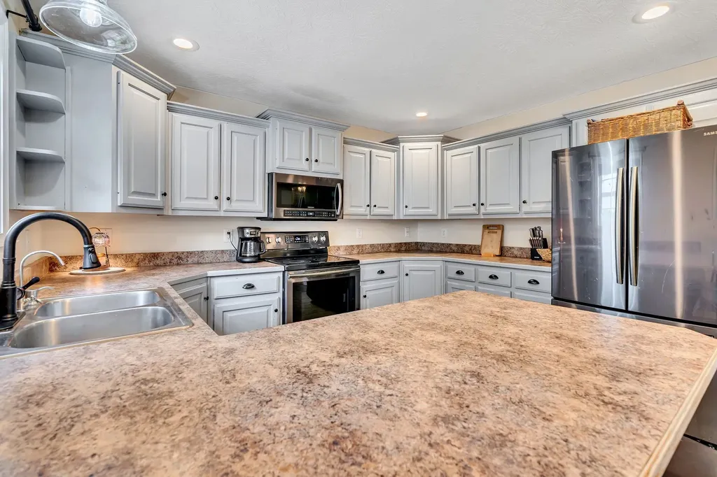 125 Hickory Ridge Lane Hartsville TN 37074