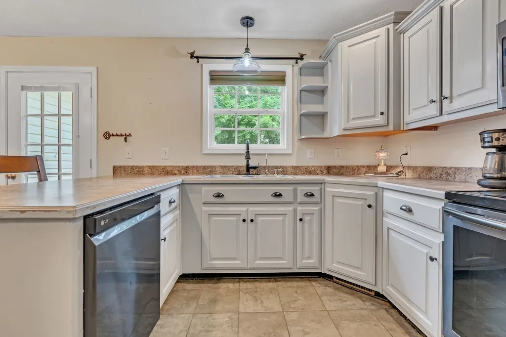 125 Hickory Ridge Lane Hartsville TN 37074