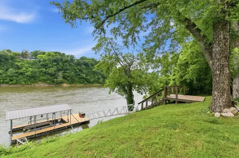 2401 Pennington Bend Road Nashville TN 37214