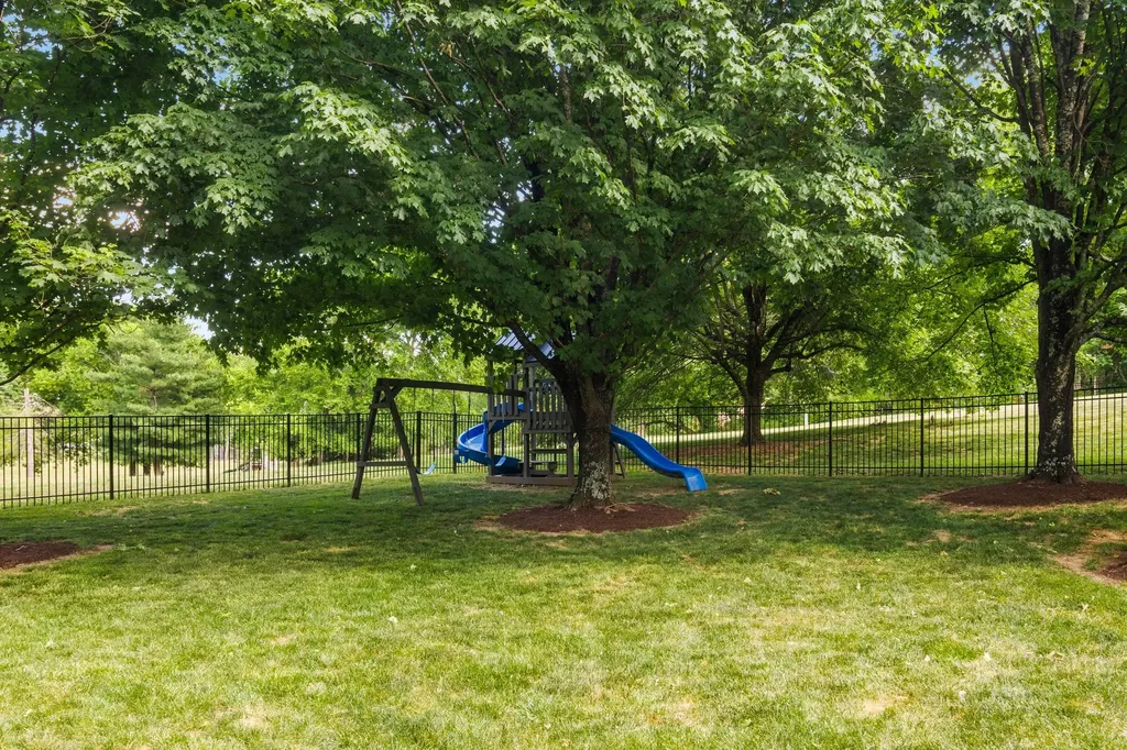 9457 Foothills Drive Brentwood TN 37027