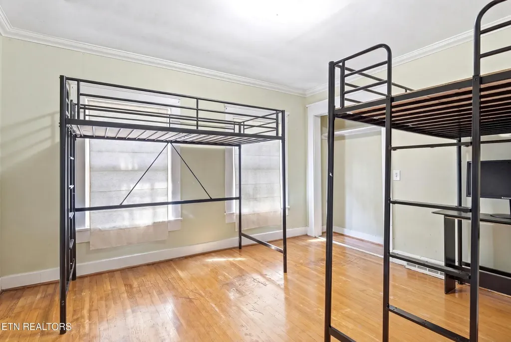205 Kingston Street Lenoir City TN 37771