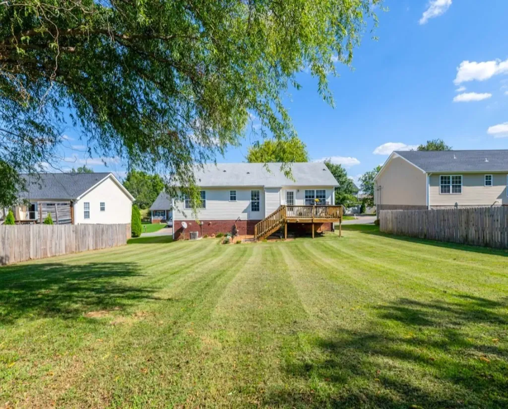 3398 Queensbury Road Clarksville TN 37042