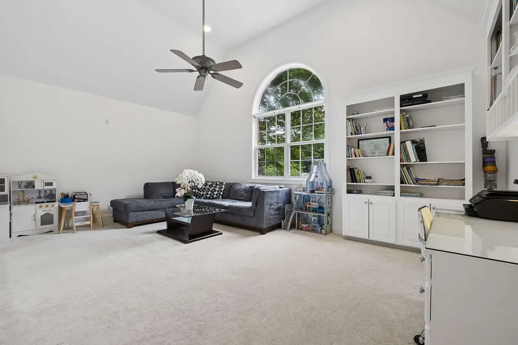 2580 Devon Valley Drive Nashville TN 37221
