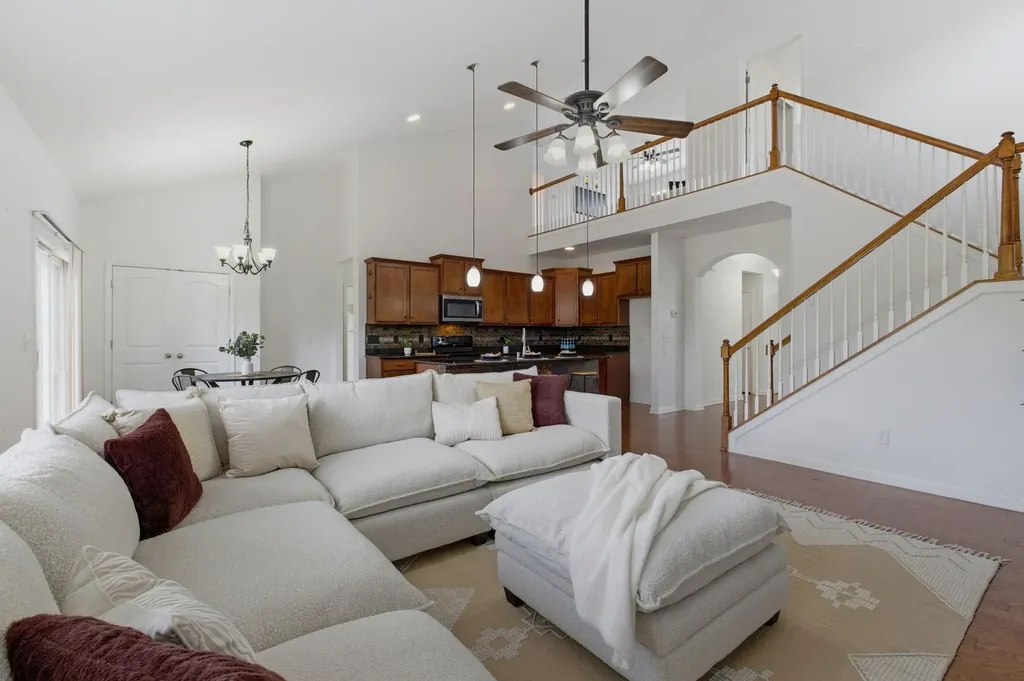 7637 Kemberton Dr, E Nolensville TN 37135