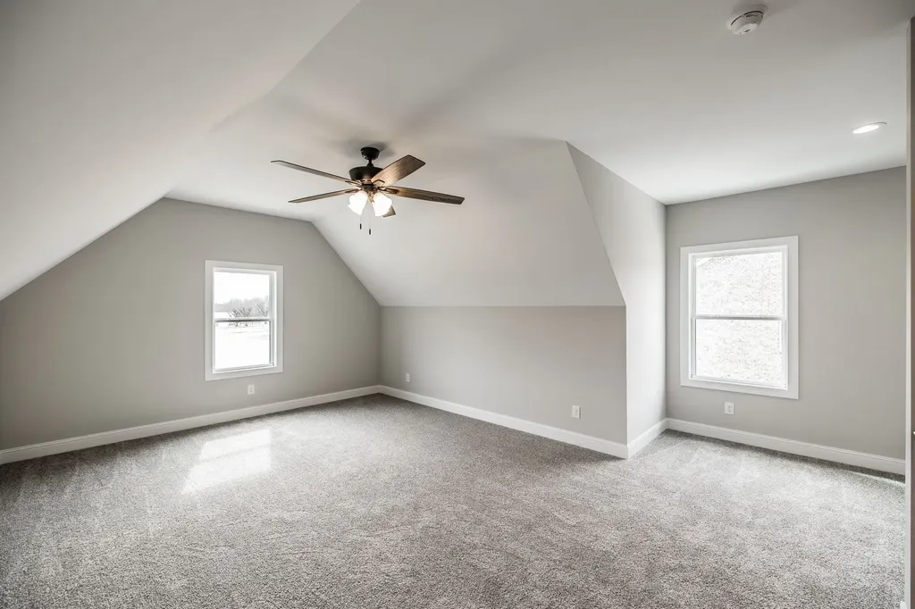 159 S Ray Road Portland TN 37148