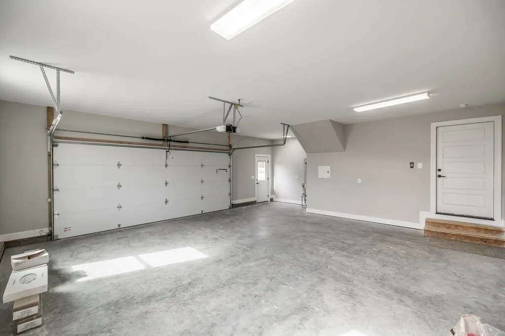 159 S Ray Road Portland TN 37148