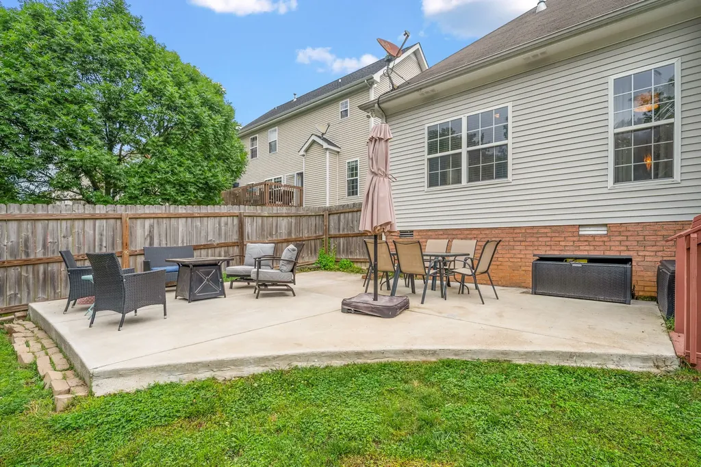 1161 Cynthia Lane Spring Hill TN 37174