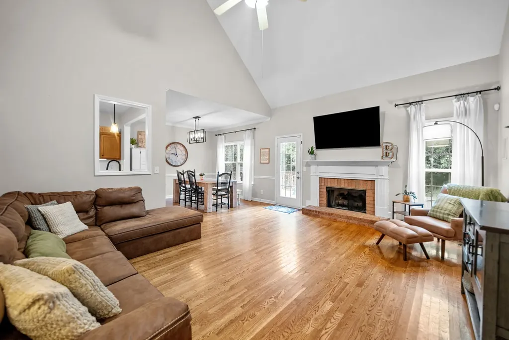 1161 Cynthia Lane Spring Hill TN 37174