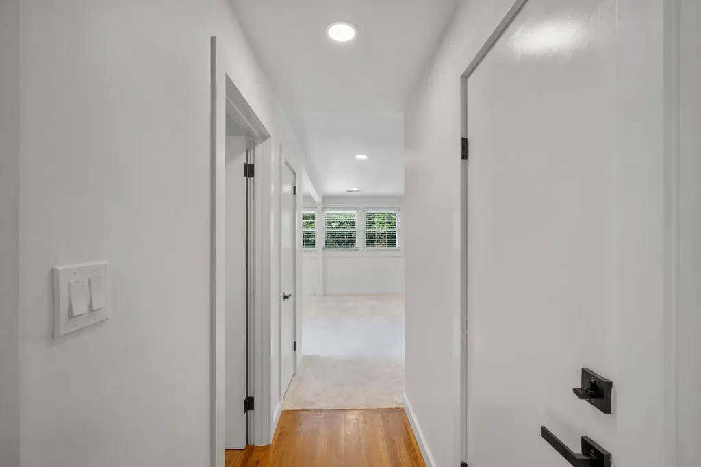 742 Currey Road Nashville TN 37217