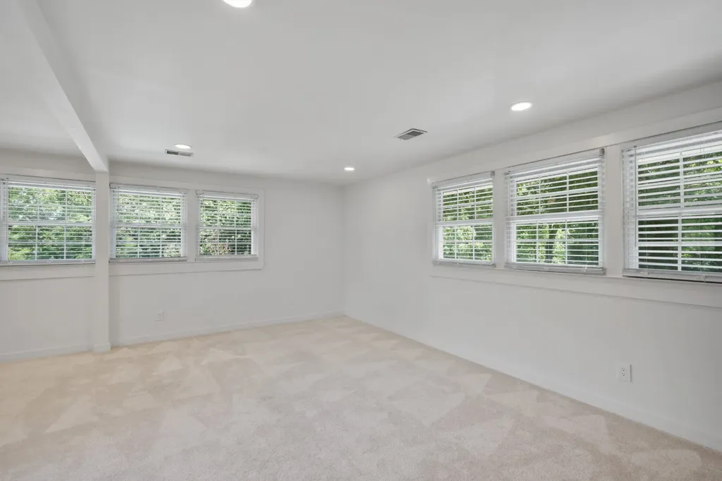 742 Currey Road Nashville TN 37217