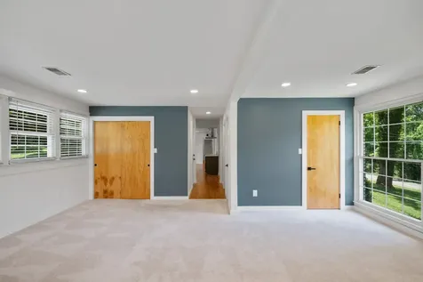 742 Currey Road Nashville TN 37217