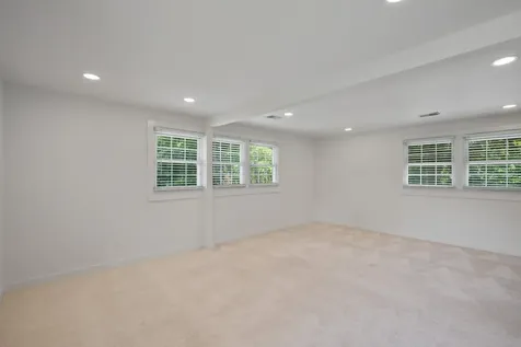 742 Currey Road Nashville TN 37217