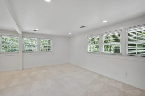742 Currey Road Nashville TN 37217