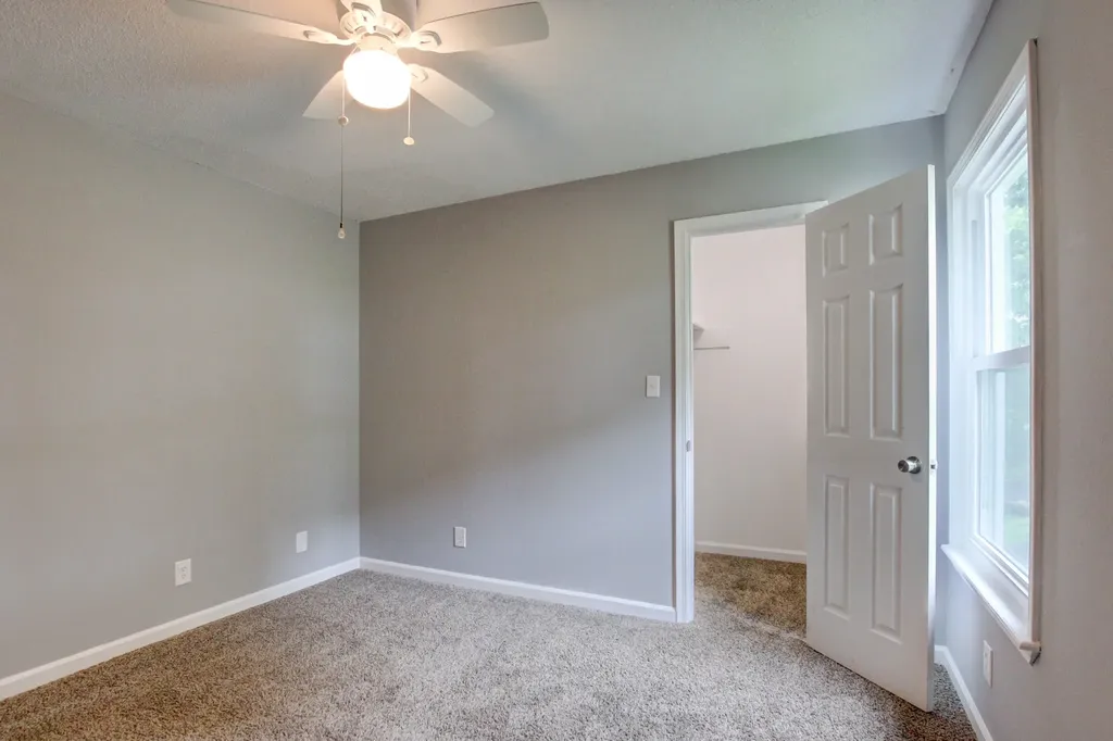 245 Gip Manning Road Clarksville TN 37042