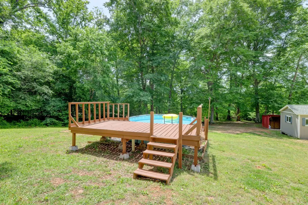 245 Gip Manning Road Clarksville TN 37042