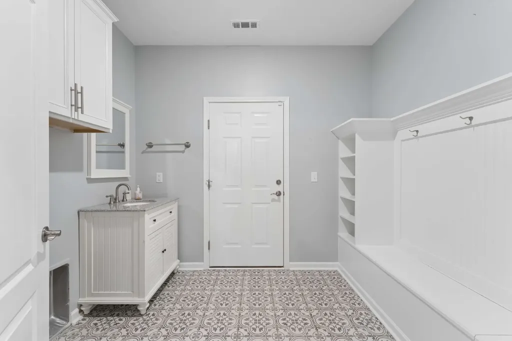 1103 Sumner Grove Spring Hill TN 37174