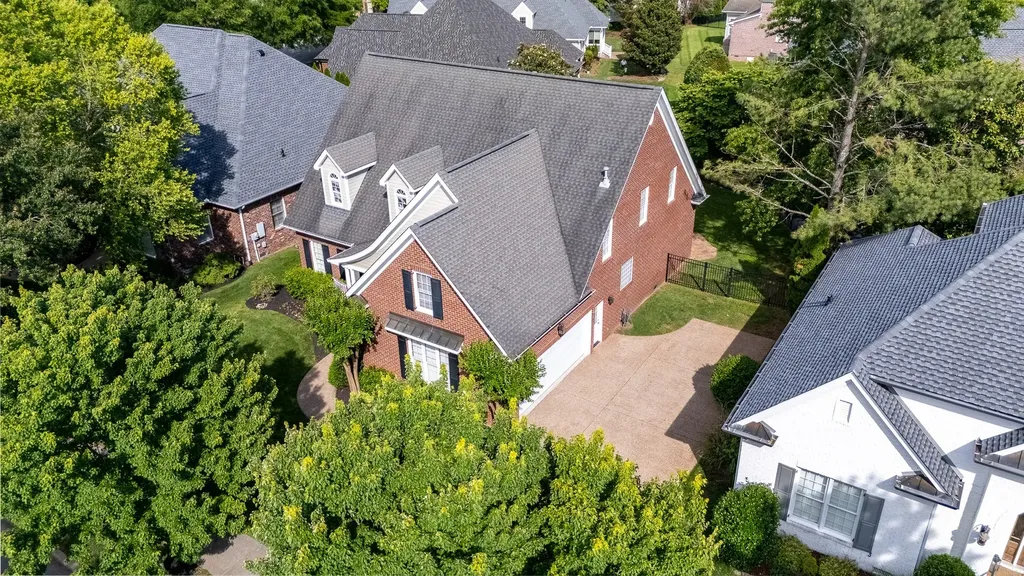 668 Springlake Drive Franklin TN 37064