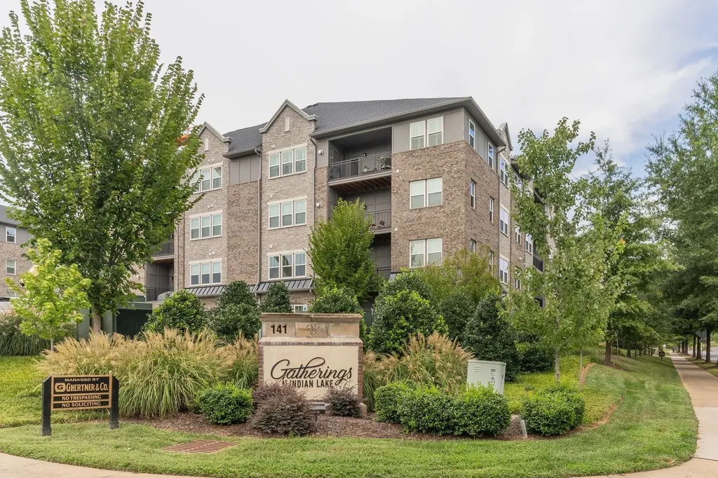 141 Saundersville Road Hendersonville TN 37075