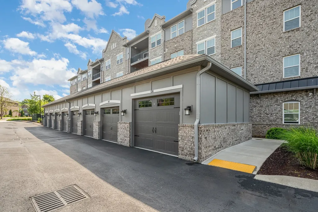 141 Saundersville Road Hendersonville TN 37075