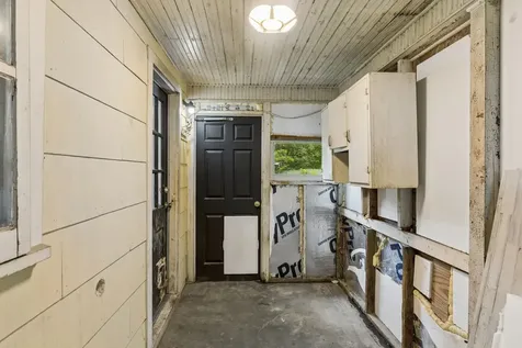 923 Highway 100, W Centerville TN 37033